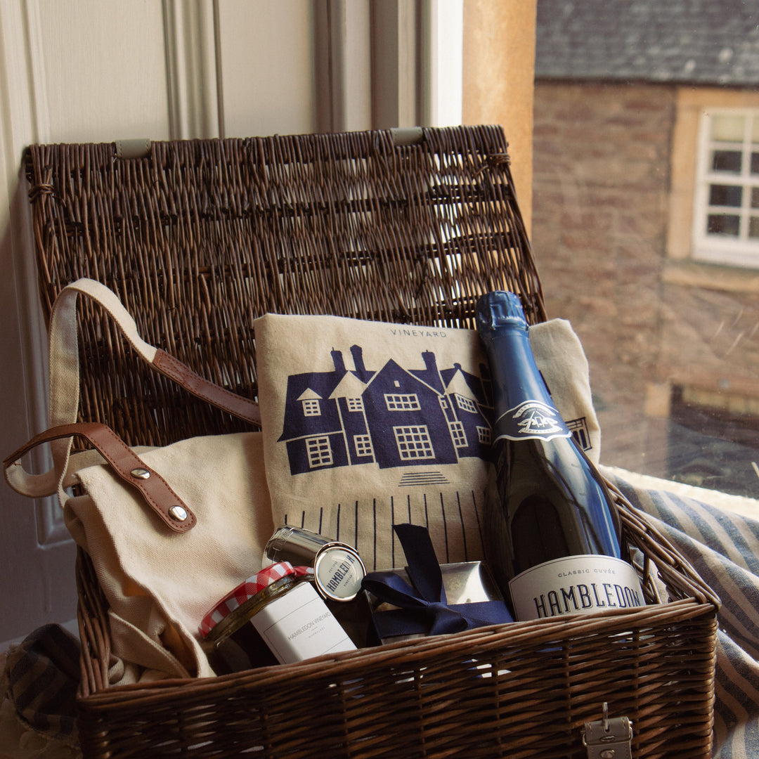 How to Create the Ultimate Christmas Hamper with Hambledon Sparkling Wines